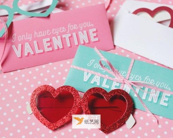 Simple and personalized Valentine’s Day party glasses making tutorial