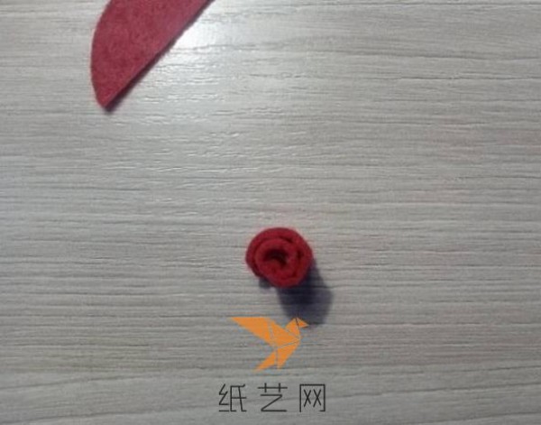 Nonwoven rose flower Valentine’s Day gift decoration tutorial