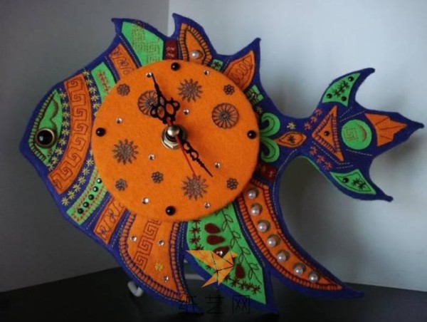 Gorgeous Fabric Fish Clock Making Tutorial