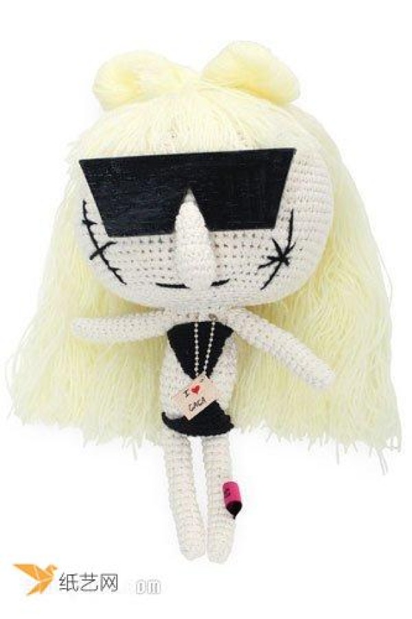 Can you recognize Mua Mua launches fashion celebrity knitted dolls?