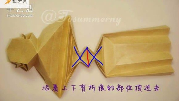 Illustration of how to use origami to fold the cute version of Sun Wukong