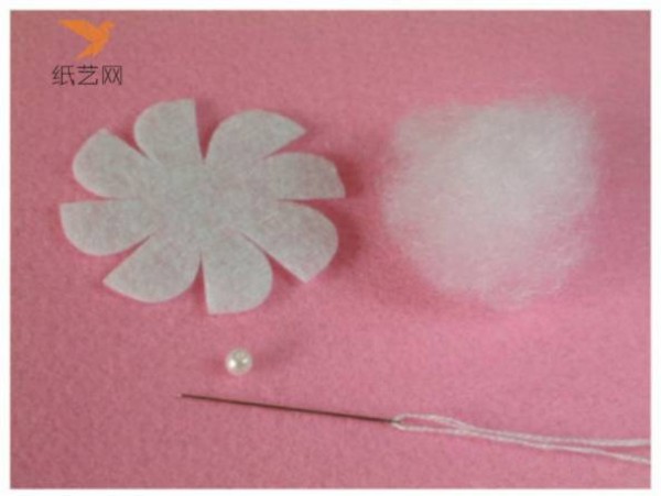 Non-woven fabric tutorial Tutorial on making beautiful white flowers made of non-woven wool felt