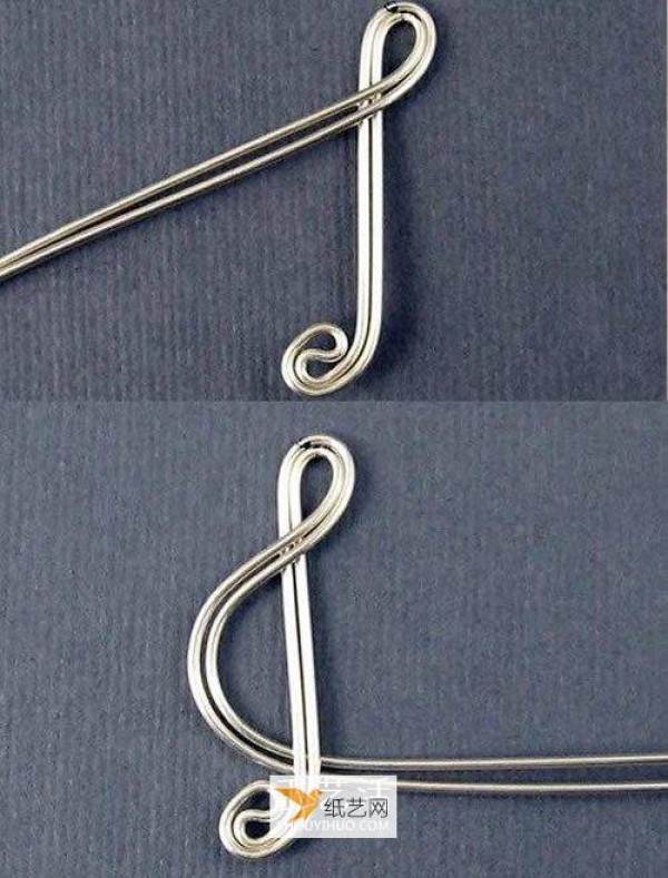 Treble clef earrings made of silver wire