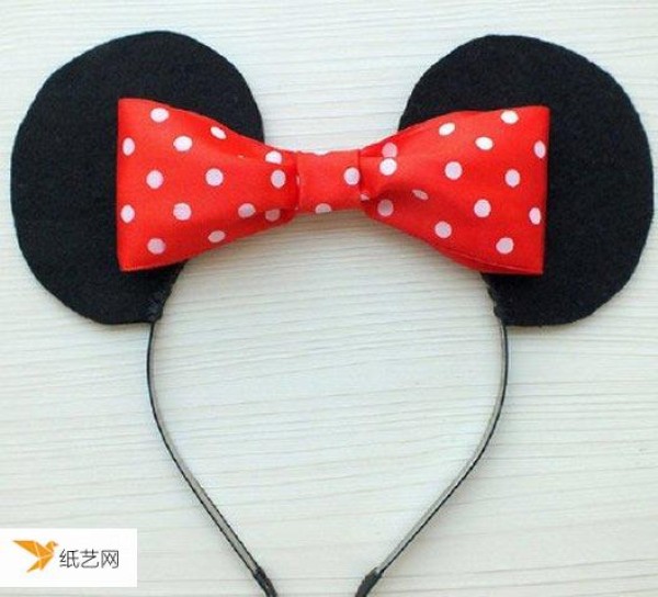 Illustrated tutorial on how to hand-make exquisite Mickey Mouse ear headbands