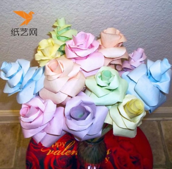 Tutorial on making beautiful paper roses for Chinese Valentines Day gift