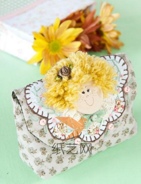 Tutorial on how to make a cute little girl’s coin purse