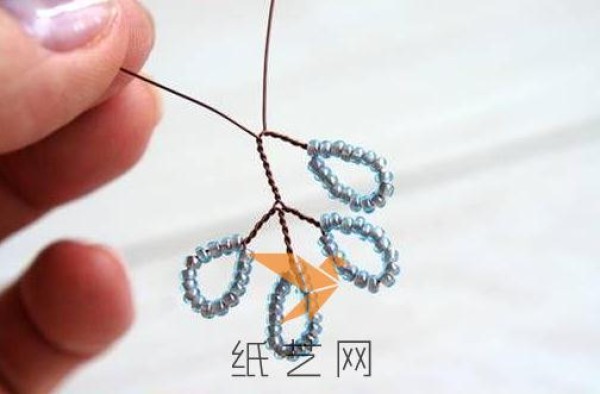 Tutorial on how to make an atmospheric beaded tree bonsai room decoration