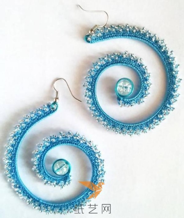 Beautiful spiral earrings crochet tutorial for Christmas gifts