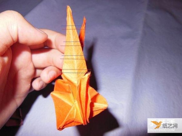 A step-by-step illustrated tutorial on the manual folding of a beautiful and exquisite paper sailboat