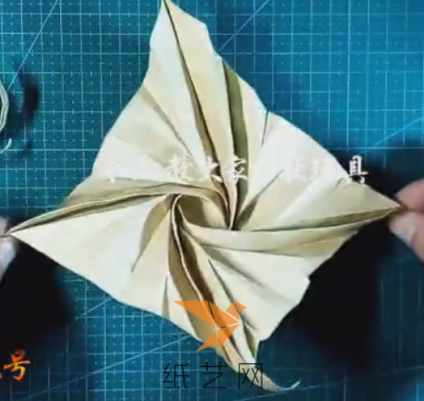 Super Cool Origami Top Video Tutorial