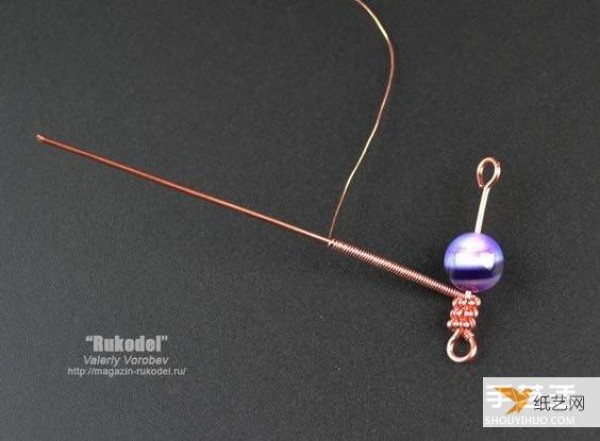 Tutorial on how to hand-make exquisite metal wire bead hangings with illustrations