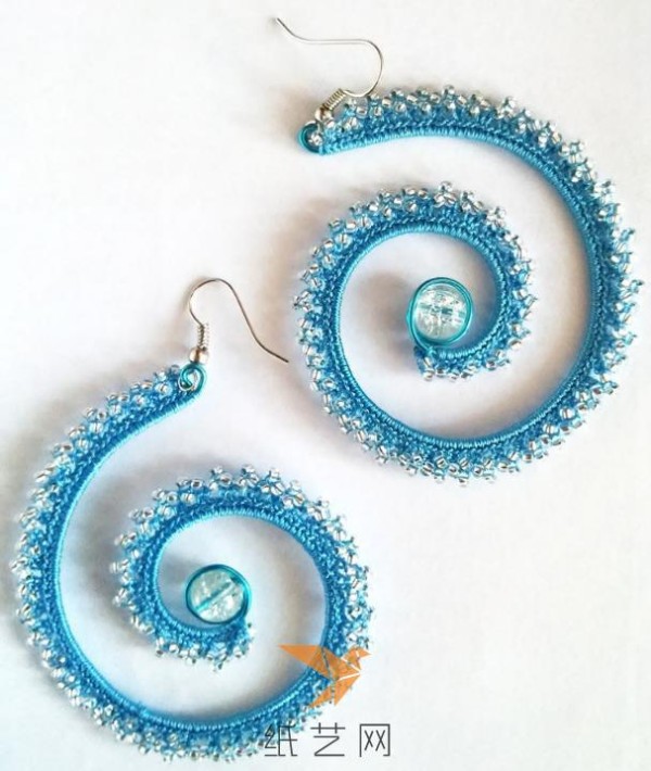 Beautiful spiral earrings crochet tutorial for Christmas gifts