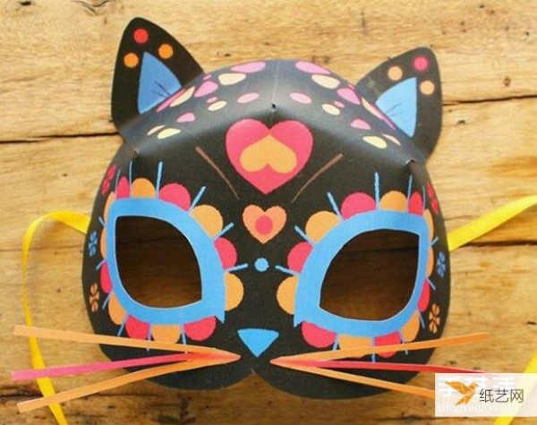 Illustrated tutorial on how to make a unique and cute cat mask