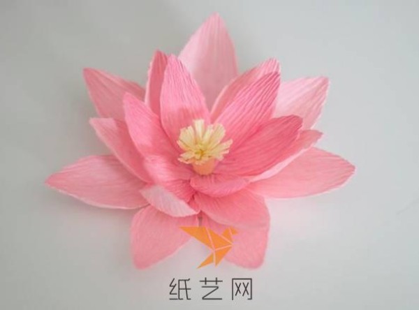 Small and fresh paper art lotus making tutorial