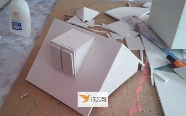 Make a beautiful house model with a yard using PVC boards