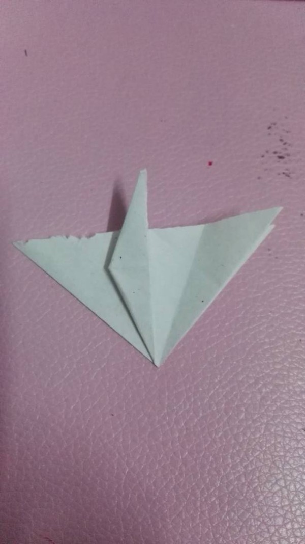 Super cool paper airplane tutorial