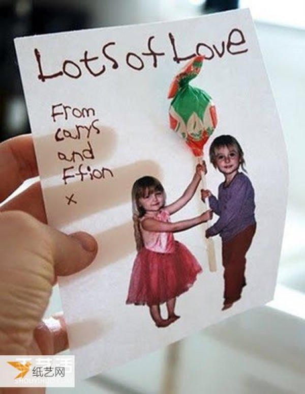 A very simple step to make a personalized children’s Valentine’s Day card