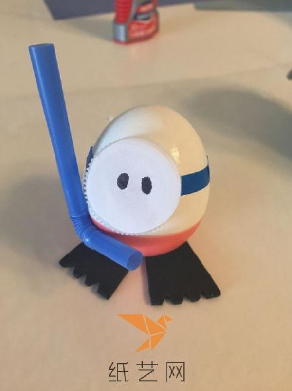 Tutorial on how to make a cute little diving egg man