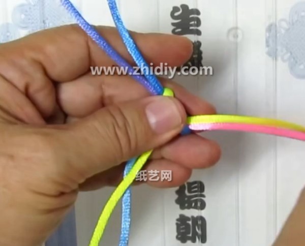 How to braid an auspicious Chinese knot—a complete tutorial on the basics of Chinese knots