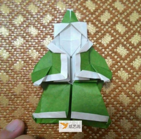 Fold Santa Claus step by step using origami