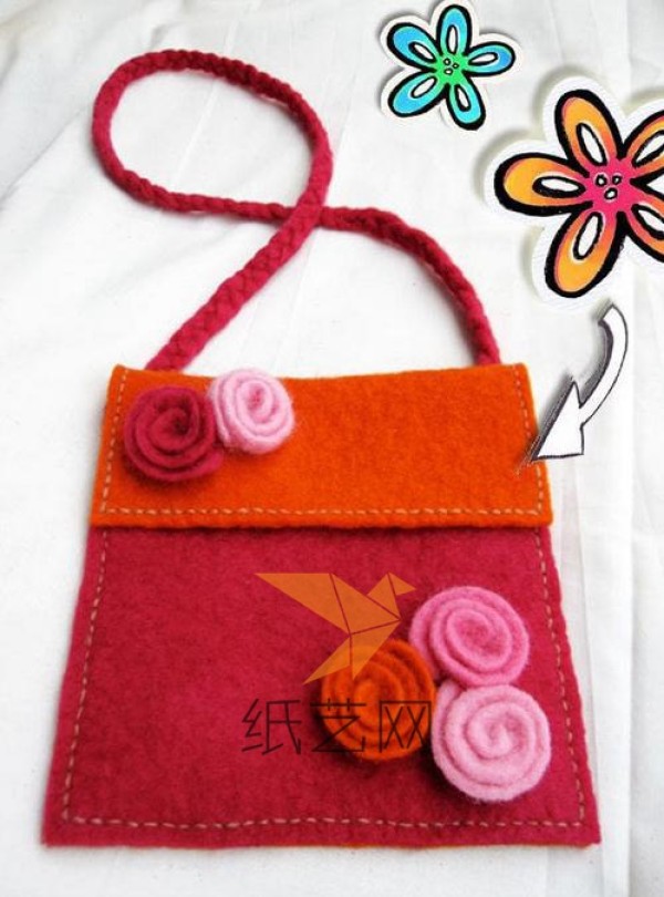 Tutorial on how to make a cute little rose satchel for Christmas gifts