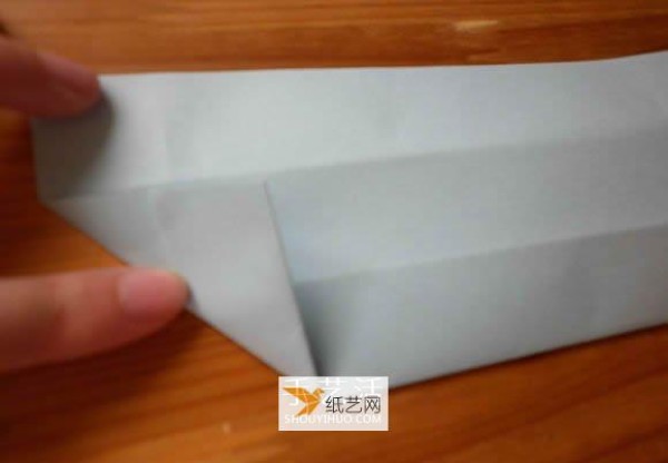 Use origami to make a love box with a lid for Valentine’s Day