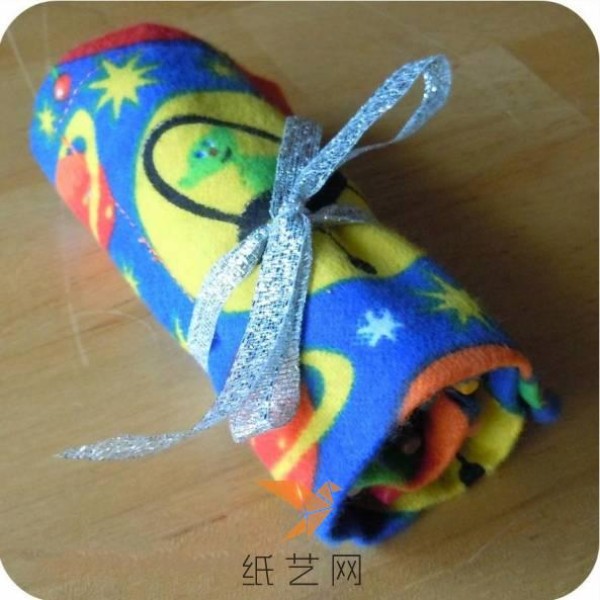 Cute Crayon Pen Bag New Year Gift Making Tutorial