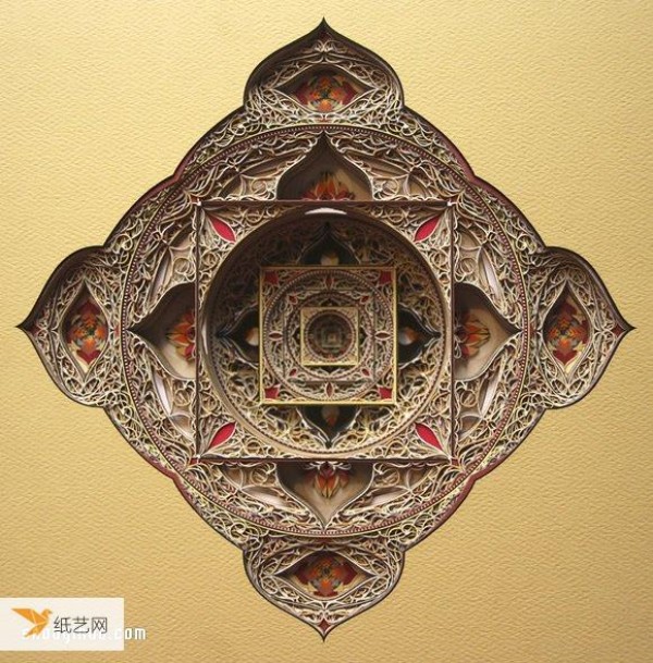 Appreciate the exquisite paper sculptures that look very rich and exotic.