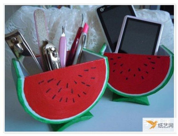 Use large transparent film tube waste to make a personalized watermelon storage box