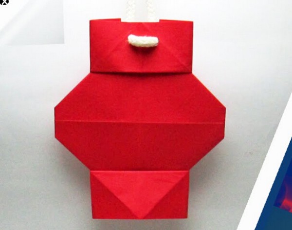 How to make origami lanterns for Lantern Festival