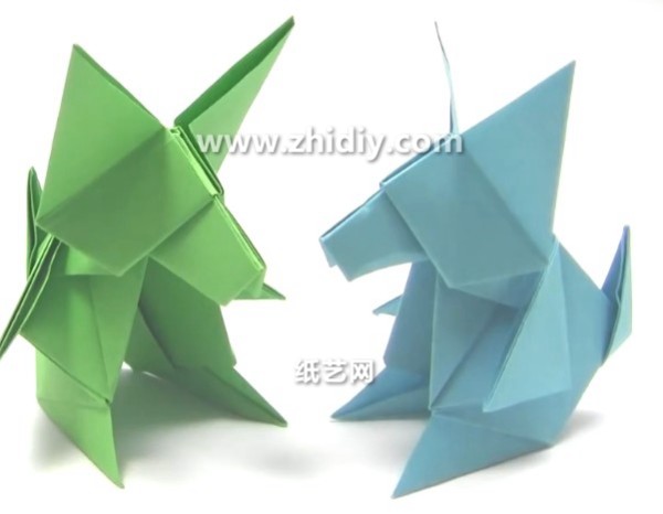 Origami video tutorial for handmade origami wolf