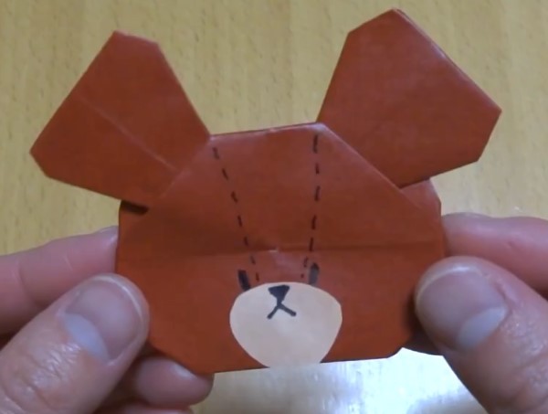 Simple folding method of cartoon origami Rilakkuma