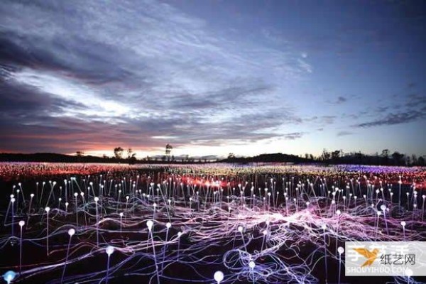 Using 50,000 light bulbs, a unique field of light shines in the heart of Australia