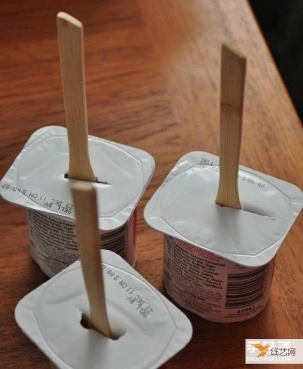 The easiest way to make yogurt popsicles with illustrated tutorials