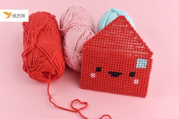 3 types of tutorials are waiting for you to choose! Those cute little knick-knacks made of yarn!