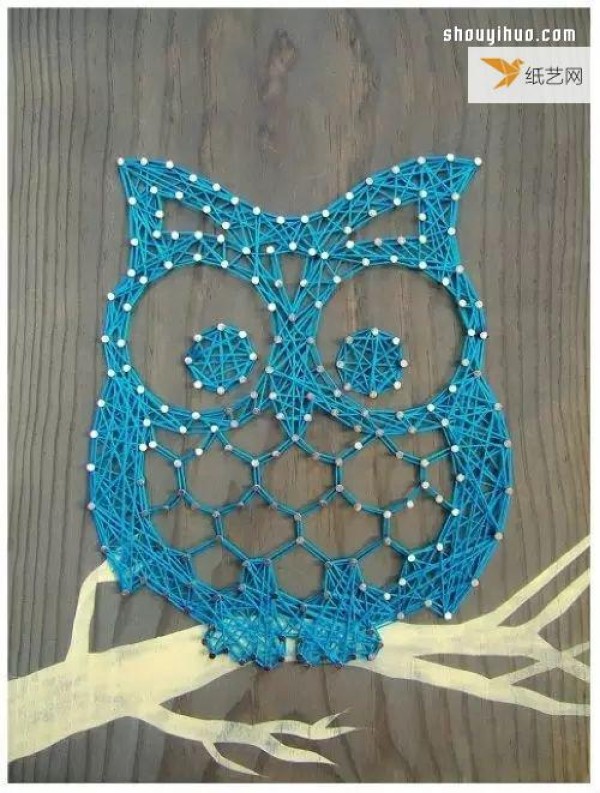 Use nails and thread to create personalized String Art decorative paintings