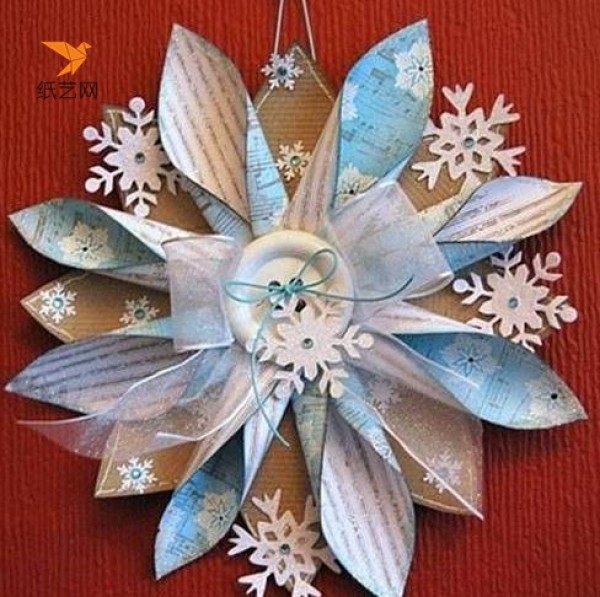 Tutorial on how to make beautiful Christmas wall decoration flowers