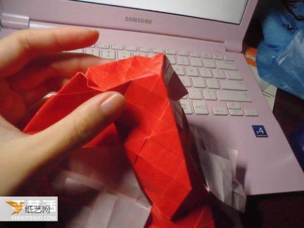 Super complicated kissing fish heart origami illustration process