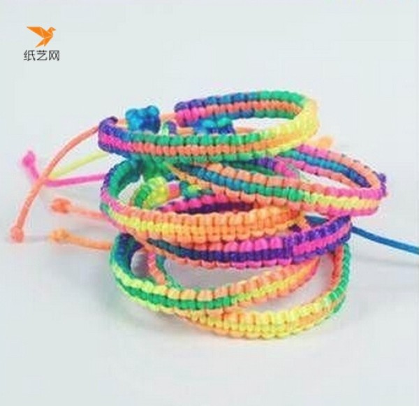 Tutorial on making hand-knitted Dragon Boat Festival colorful rope bracelets