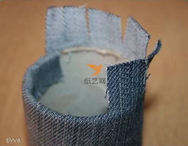 Turning waste into treasure: turning unworn jeans into a pen holder storage box