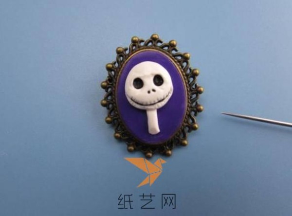 Skeleton Jack’s Halloween Brooch Making Tutorial