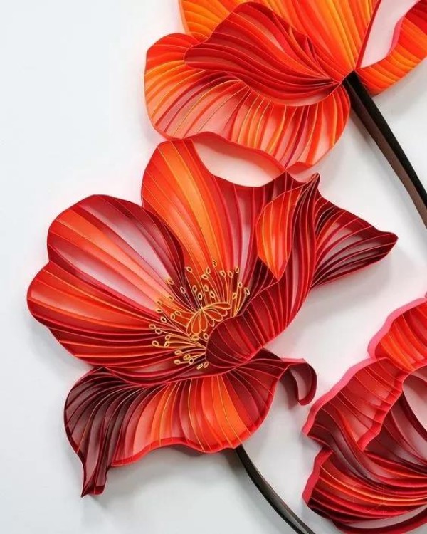 The introductory video tutorial for 36 types of paper quilling is here!