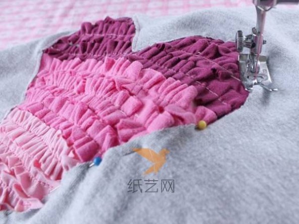 Transform old T-shirts into exquisite wrinkled patchwork handmade clothes with love