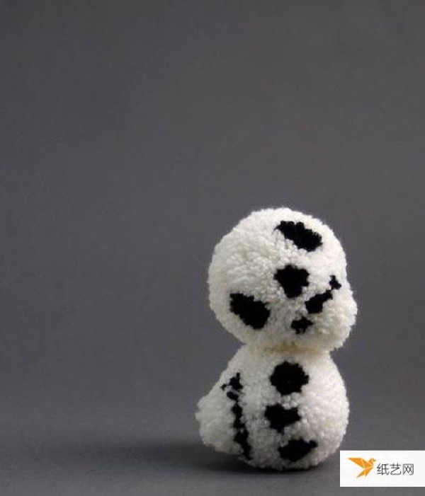 Tutorial on how to make a hand-made skeleton little man using a yarn ball