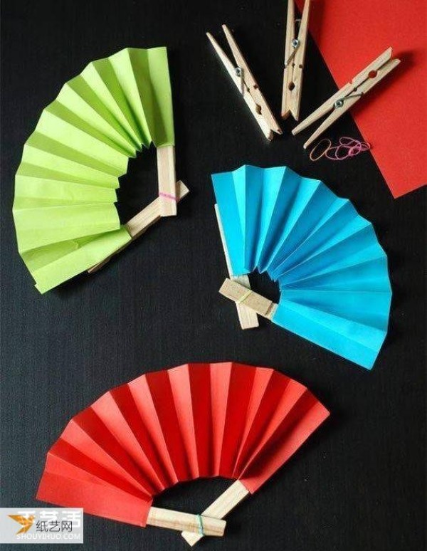 Tutorial on how to make a simple handmade fan for kindergarten children