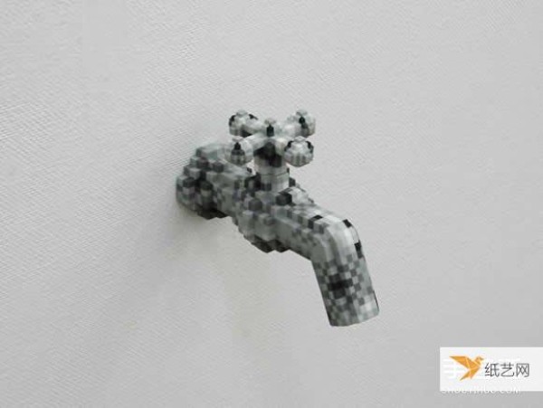 Low-pixel ceramic works that successfully challenge your preconceptions