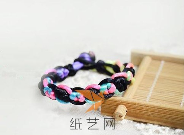 Beautiful colorful rope hand-woven bracelet making tutorial