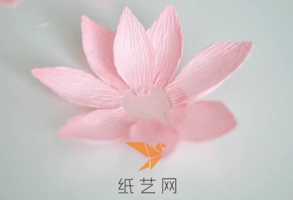 Small and fresh paper art lotus making tutorial