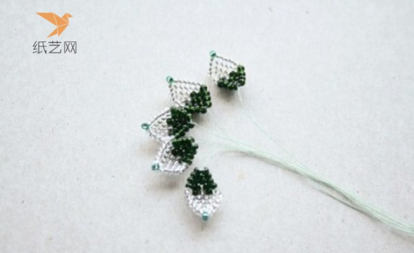 Beading Tutorial Green Fertilizer Red Thin Beaded Leaves