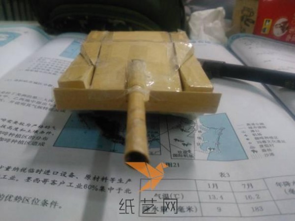 Beautiful paper tank model